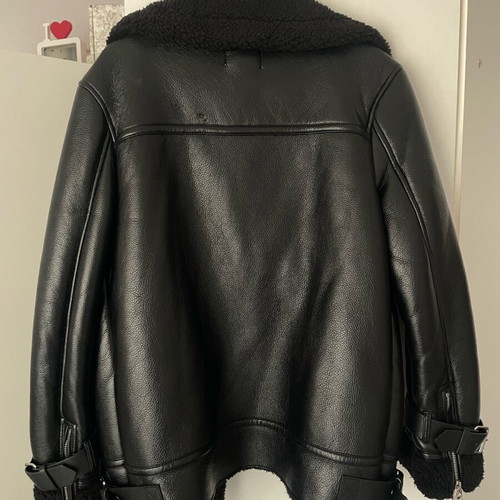 Bershka black jacket used with synthetic fur, size S