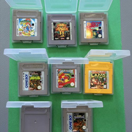Nintendo Game Boy Pocket silver with original hard case and 8 games