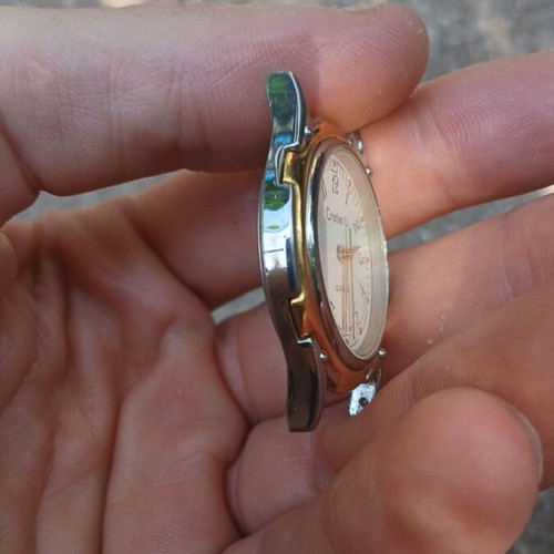Cristian D Japan Movt wristwatch like new, gold and silver