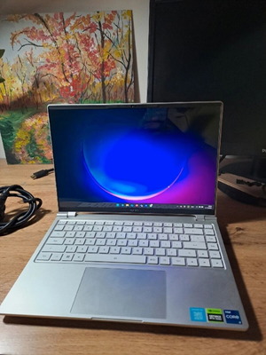Gigabyte Aero 14 OLED laptop used, Intel Core i7, 16GB RAM, 1TB SSD