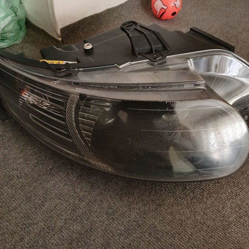 Saab 9-5 2008 right xenon headlight
