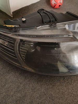 Saab 9-5 2008 right xenon headlight
