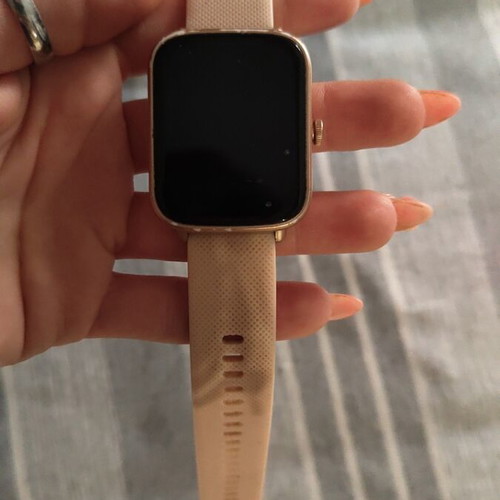 HiFuture Zone2 Pink smartwatch used with heart rate and sleep monitor