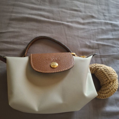 Longchamp handbag like new, gray with bag charm