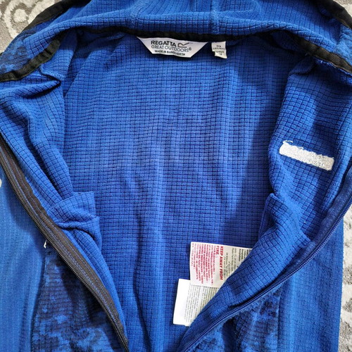 Regatta fleece jacket used, boys size 3-4 years, blue