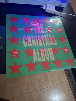 The Christmas Album vinyl like new