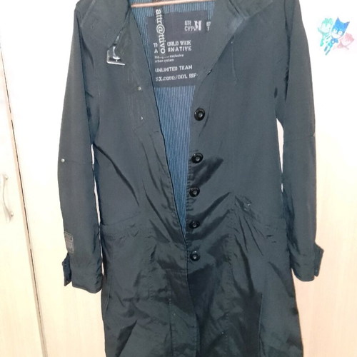 Attrattivo black coat like new