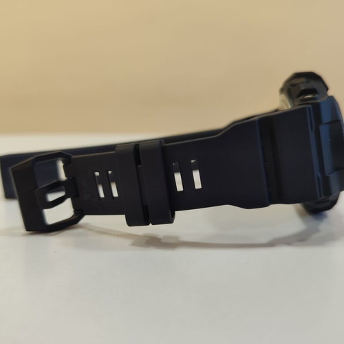 Casio G-Shock GBD-800-1BER watch like new with Bluetooth and step tracker