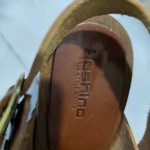 Yoshino sandals like new, brown with wooden heel, size 39