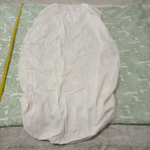 Fitted sheet used, waterproof, 110cm x 60 for baby bed