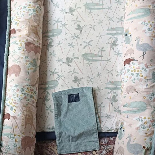 La Millou Baby Nest like new, 100% cotton with removable mattress