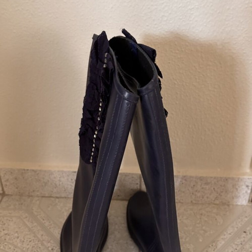 Women's tall rain boots with lace and rhinestones size 38 like new, blue