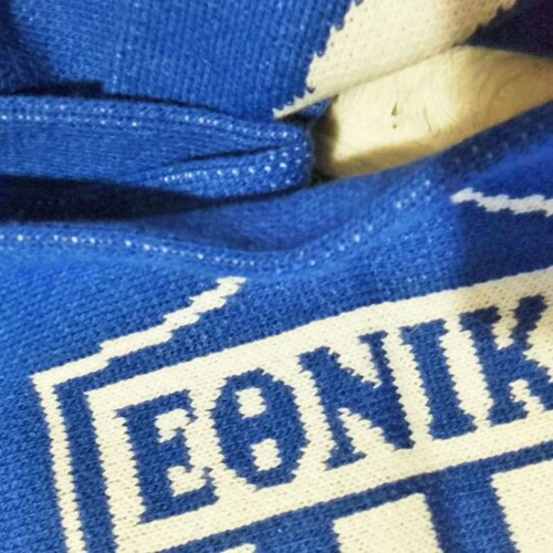 Ethnikos Piraeus Scarf like new, thick knitted winter with 1990 pins