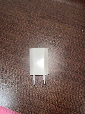 Type-C adapter like new, white
