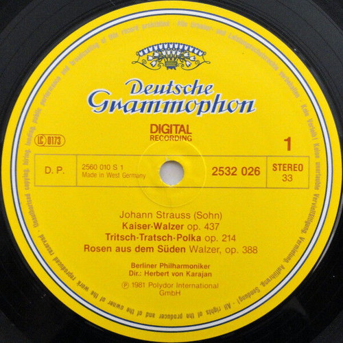 Johann Strauss Kaiser-Walzer CD used, Berliner Philharmoniker, Herbert von Karajan