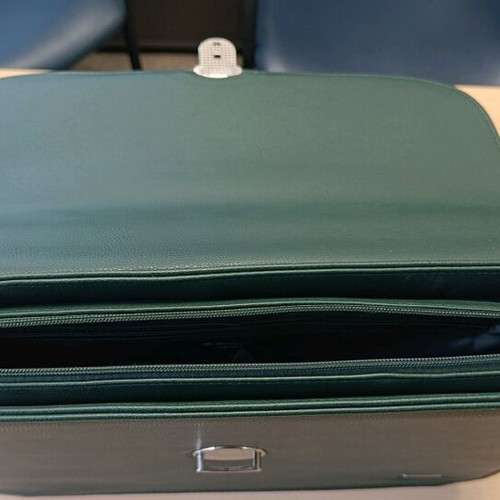 Carpisa professional bag dark green, like new