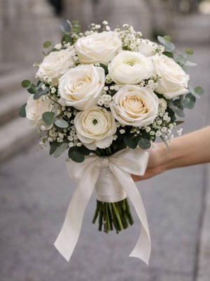 Bridal bouquets new, satin roses