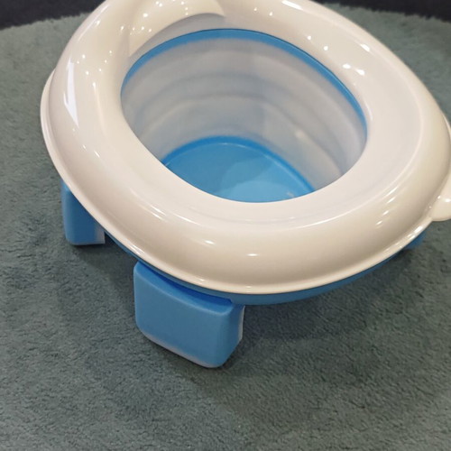 Children's Potty New Foldable Travel Potty