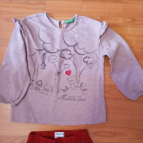 Set blouse with leggings like new, for girl 4-5 years, red and purple