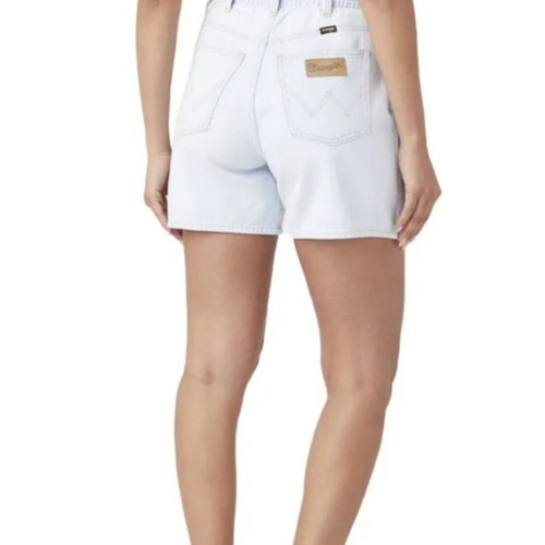 Wrangler Comfy Mom denim shorts, ice blue, W28