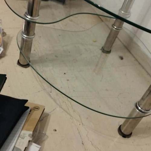 Undasta oval coffee table, modern design