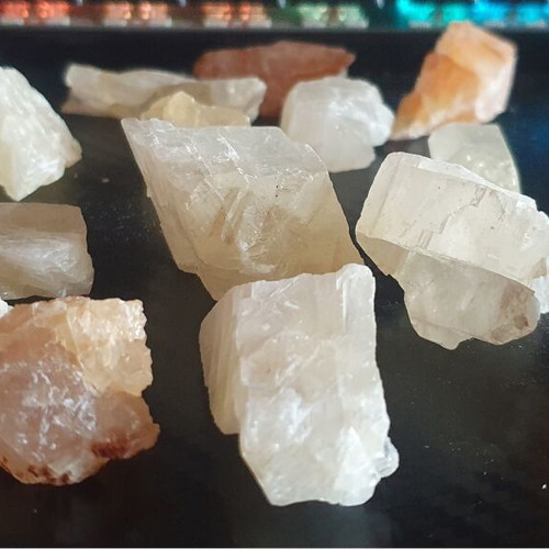 Honey calcite stones pack of 16, new