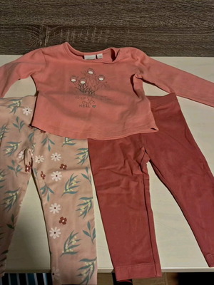 Baby clothing set 9-12 months like new