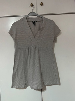 Striped blouse with V-neck in A-line from H&M, used, size M