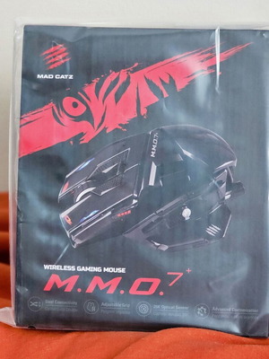 Mad Catz M.M.O. 7+ Wireless RGB Gaming Mouse 26000 DPI new