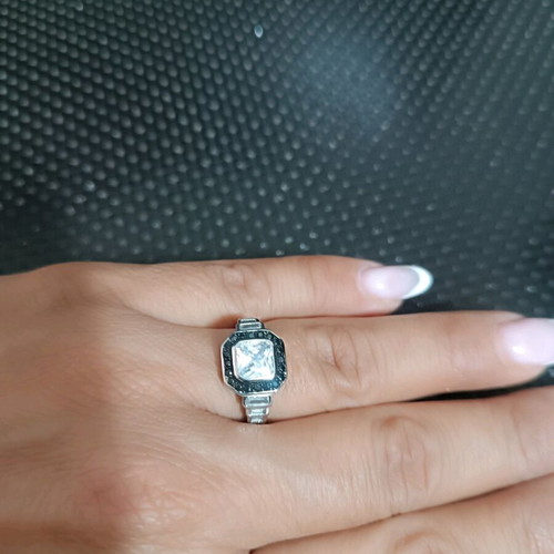Silver ring 925 with zircon stones and sequins, size 56, new