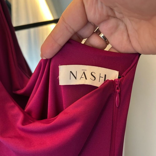 Nash occasion dress like new, size medium, magenda color