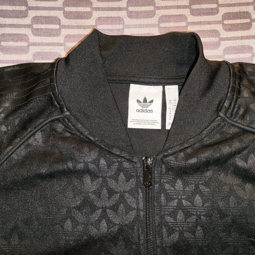 Adidas Adicolor Graphics Monogram SST jacket like new, size XL, black