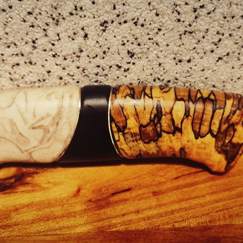Hunting knife Damascus steel handmade with certificate and hallmark