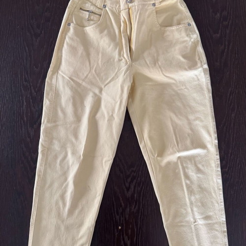 Vintage Jinglers high-waisted yellow jeans like new, size M