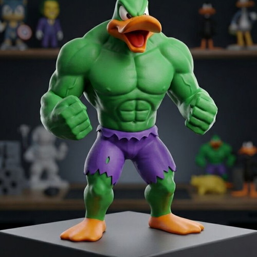 Daffy Hulk figure new, hand-painted collectible 25cm