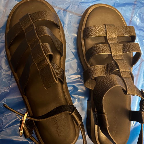 Primark Fisherman sandals black like new, size 41