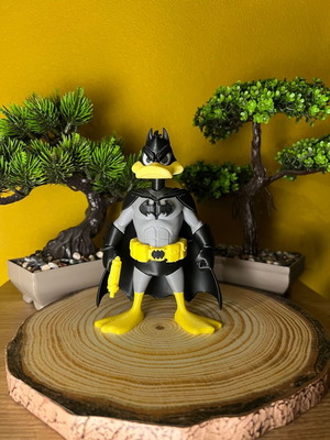Batman Duffy Duck Urban figure 16cm new
