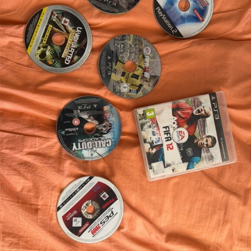 FIFA 12 Full CD pack like new