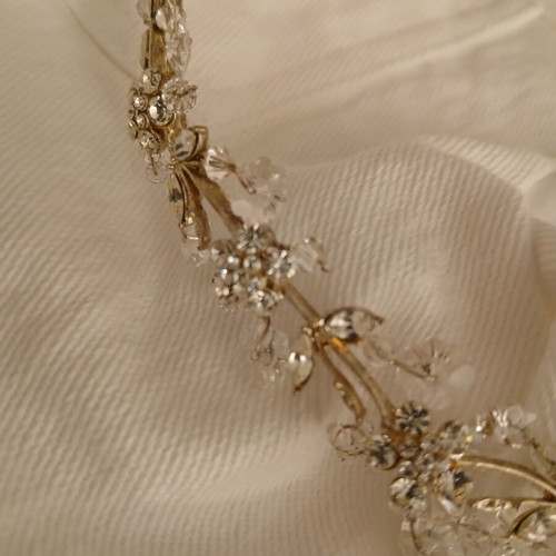 Vintage bridal headband with Swarovski crystals