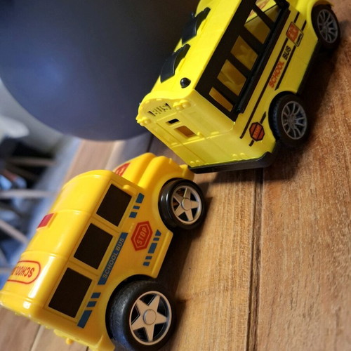 Plastic school bus toy cars like new, set of 2