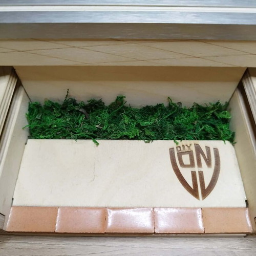 Wooden fingerboard ramp like new
