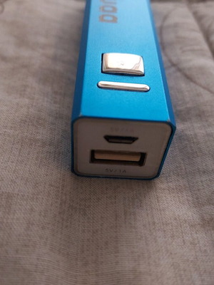 Powerbank καινούργιο με καλώδιο