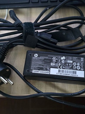 Γνήσιος φορτιστής laptop HP 19.5V 3.33A 65W (677774-002) (693711-001)