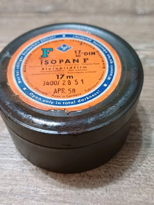 Agfa Isopan F film box vintage used