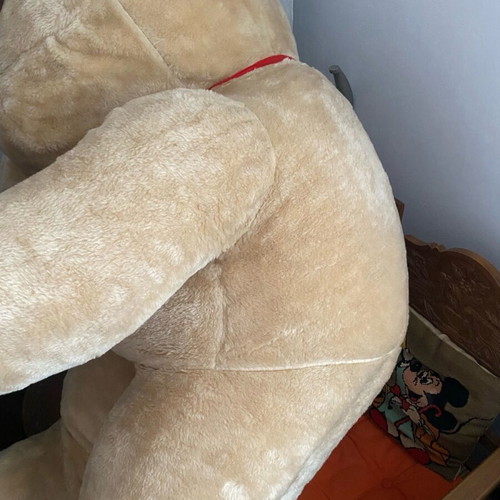 Giant plush bear like new