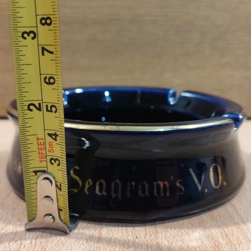 Seagram's V.O. Canadian Whisky ceramic ashtray used, vintage advertising