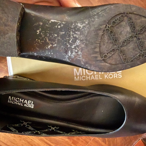 Michael Kors black ballerinas like new, size 36.5