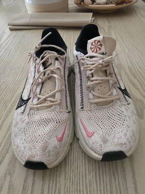 Nike SuperRep Go 3 Flyknit Next Nature бежови като нови