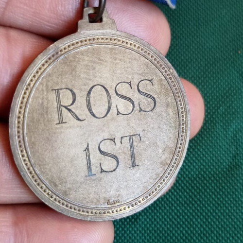 Collectible 1st Place Baseball Softball Medal Ross 1st, like new