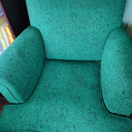 Two-seater sofa like new in green shade